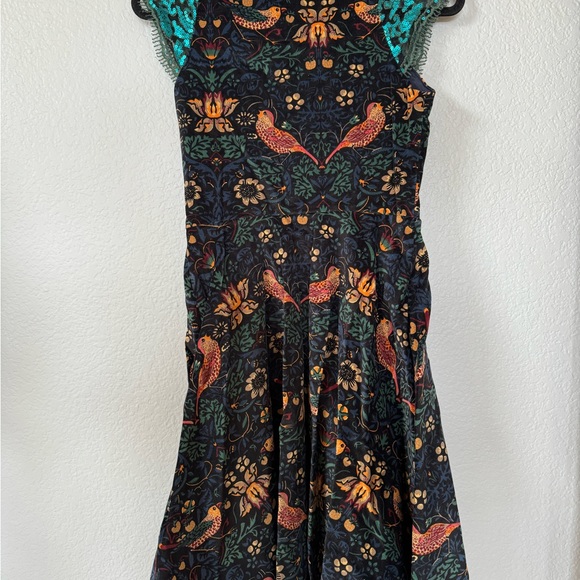 NWOT ANTHROPOLOGIE EVA FRANCO LARKSONG BIRD CORDUROY DRESS SZ 4 - Picture 5 of 11